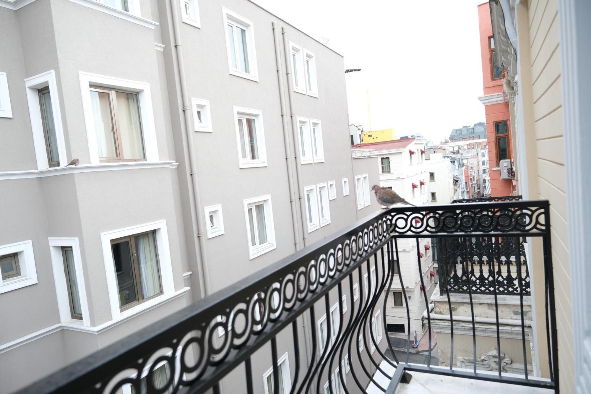 Yellow Mansion Istanbulská provincie Exteriér fotografie